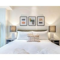 Luxury flats near Big Ben and London Eye