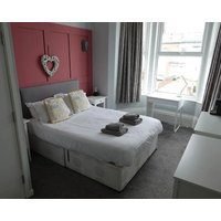 Victorian Suites Apartment