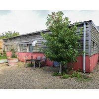 Brandeers Studio Pet Friendly Character Holiday Cottage In Minety