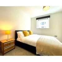 Rooms Near Me - Walsall Centre Apartment