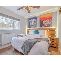 3 Bedroom Accommodation In Glastonbury