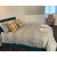 Ogden- Delightful 4 Bed House Sleep 8 Short And Long Stay