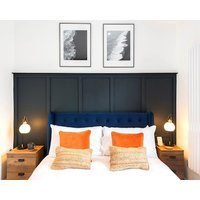 City Centre Living: One-bedroom Oasis At Crescent Apartments