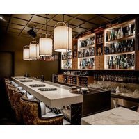 London Studio Flat Double Bed En-suite Bathroom & Kitchenette.