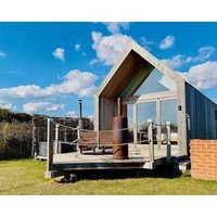 Lushna Petite 12 At Lee Wick Farm Glamping