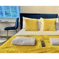 Serenity Loft - Tranquil Apartment Close To Beach