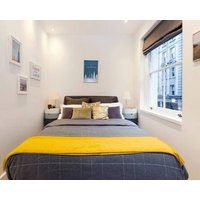 Central And Bright Flat In Seven Dials