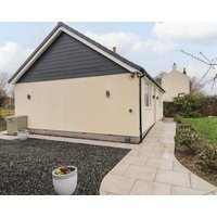 Cherry Croft Family Friendly With A Garden In Bowness-on-solway