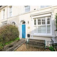 2 North Crest House Salcombe