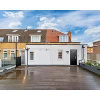 Central London Two Bedroom Serviced Apartment - Nine Elms Luxury Stay - Vauxhall & Westminster