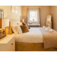 2 Bed With Canal Views & Fab Reviews. Can Sleep 6.