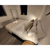 Aparthotel Flat 1 - Keyless Entry & 10 Min To Centre By Property Promise