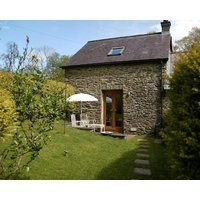 Ty Twt Pet Friendly With Open Fire In Lampeter Ref 10621