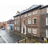 Pass The Keys | Stunning Flat Within City Walls