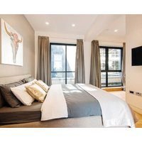 Explore Central London From A Luxurious Penthouse