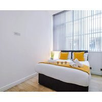 This Apartment Is A 2 Bedroom(s) 2 Bathrooms Located In Liverpool .