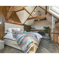 Shirehall Apartments