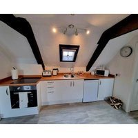 Cozy Stunnng Town Centre Apartment