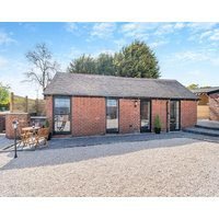 1 Bedroom Accommodation In Corley