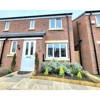 Luxury Beach Front Home With Driveway Free Parking