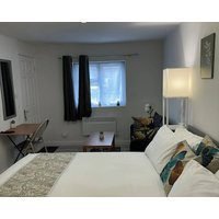 Posh Executive Studio London