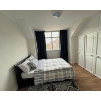 Luxury Family Three Bedrooms Semi-detached House