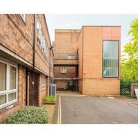 Nice 2-bed flat near Earls Court