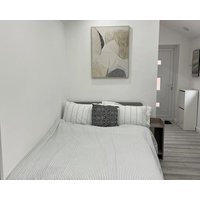 Luxury Lodge With Free Parking