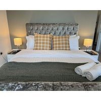 FT10 Brick Lane Apartment