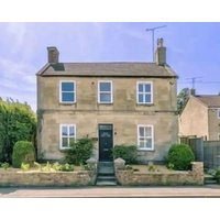 Luxury Cotswolds Cottage with Hot Tub