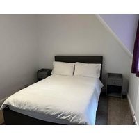 London Luxury Apartment - Finchley Road Retreat