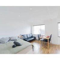 Stylish Studio Retreat In Trendy Bermondsey