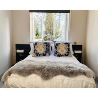 Cosy And Furnished Cottage With All You Need Apart From Your Personal Items.