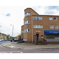 Luxurious Spacious Apartment With A Big Terrace For Large Group Sleeps Up To 15