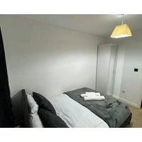 Spacious Apartment Near The Heart Of Cambridge