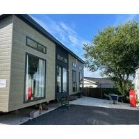 Derw View Green Lodge