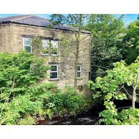 The Old Riverside School House Apt 3