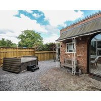 The Nook Pet Friendly Character Holiday Cottage In Whitchurch