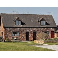 Charlies Cottage - Alton Towers