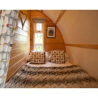 Luxury Wooden Cabin With Wood Fired Hot Tub