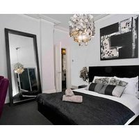 Designer Delight By Covent Garden Station