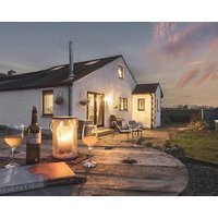 Levens Farmstead Rural Retreat With Hot Tub