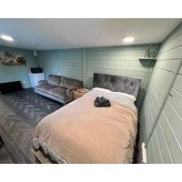 Luxury & Cozy Cabin Retreat In Guilford