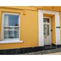 Hilton Snug Pet Friendly Country Holiday Cottage In Tenby