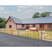 The Clockhouse Pet Friendly Character Holiday Cottage In Montgomery