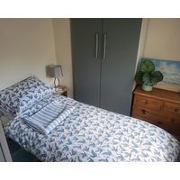 Close To Silverstone-beautiful Spacious N4 Bed Property- Sleeps 7