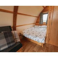 Ensuite Cabin With A View With A Hot Tub