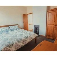 Cosy Cottage Mid Town On Quiet Road