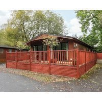 Somerford Lodge Pet Friendly With Hot Tub In Windermere