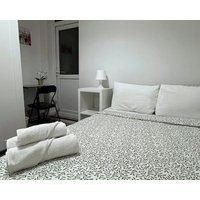 Large Room With Access To The Garden